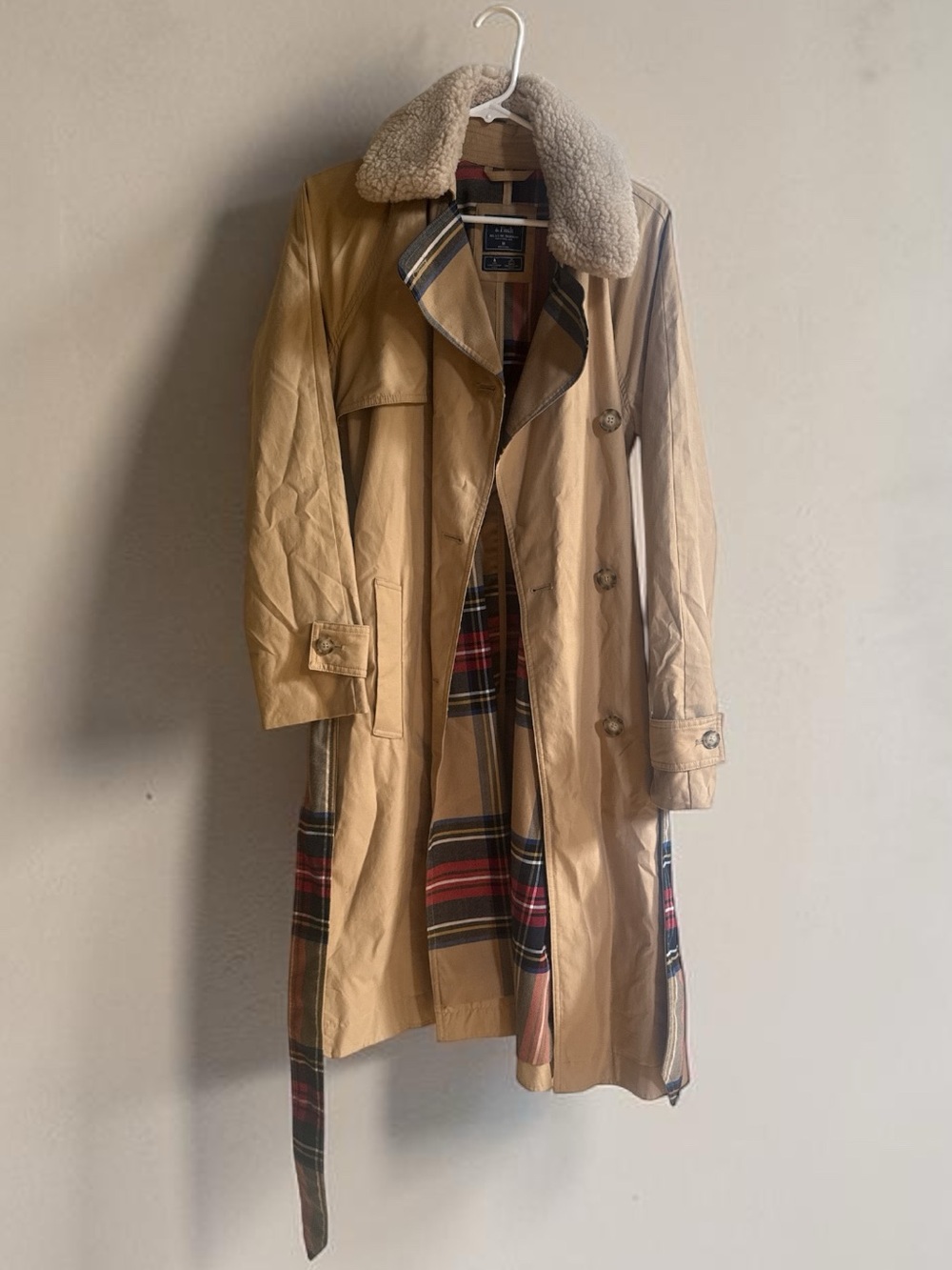 Abercrombie & Fitch Tan Trench Coat with Shearling Collar